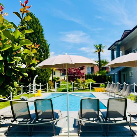 Apartmán Regina E Oriente Baveno Exteriér fotografie