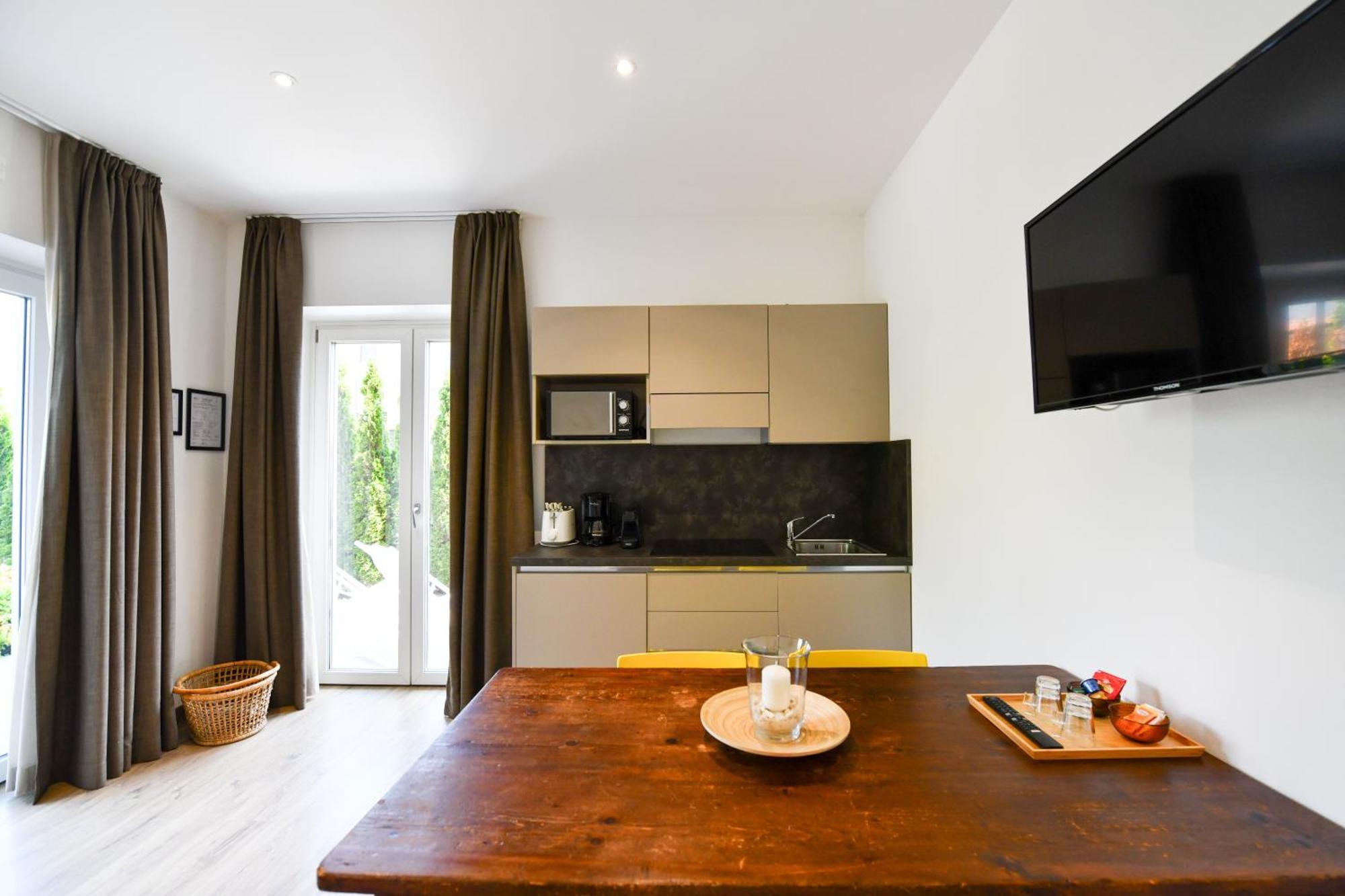 Apartmán Regina E Oriente Baveno Exteriér fotografie